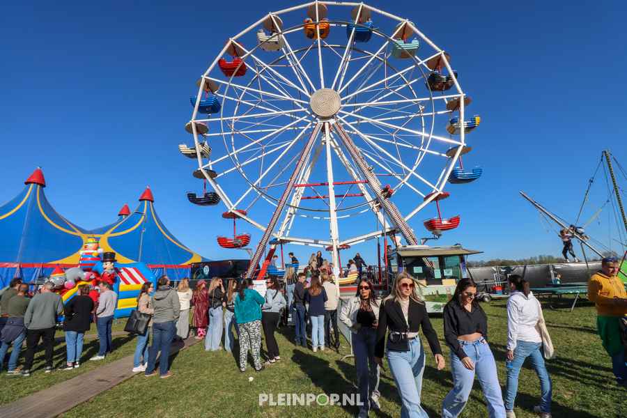 Sfeer Pleinpop Zondag (93)